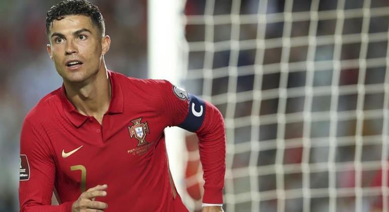 Se passarem de fase, Portugal e Itália podem duelar por vaga na Copa do Mundo
