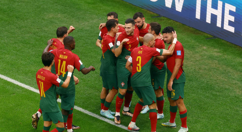 Portugal se despede da Copa com vitória e gol de Cristiano Ronaldo -  Futebol - R7 Copa do Mundo 2014