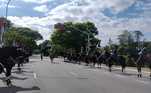 Nas ruas que cercam a Alesp, nos arredores do parque Ibirapuera, membros da cavalaria da Polícia Militar do Estado de São Paulo garantiram a segurança da posse do ex-ministro da Infraestrutura