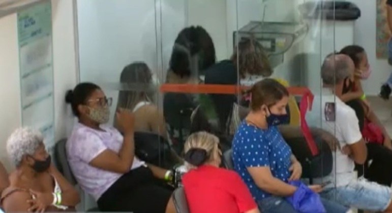 Com sobrecarga, médicos de postos de saúde de SP discutem paralisação