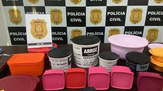 Polícia investiga mulher que aplicava golpes em empresa de potes plásticos
 (Divulgação/ PCDF- 24.03.2023)