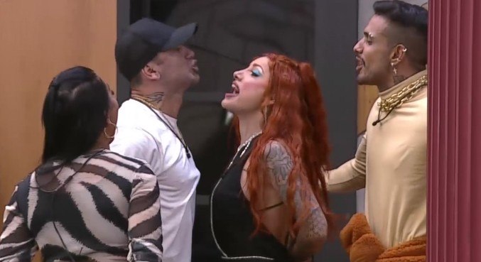 Hadballa e Matheus, em momento de explosão durante a briga generalizada da "Noite do Terror"
