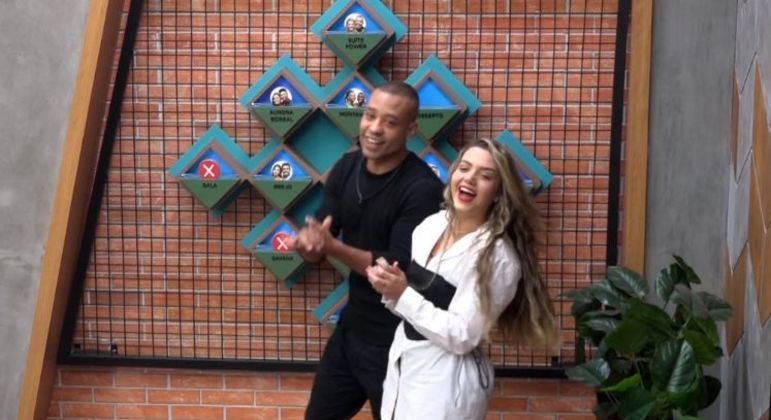 Karol e Mussunzinho ficaram em segundo lugar no Power Couple Brasil 6