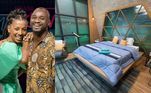 Michele e Passa receberam o quarto aurora boreal.Sob o comando de Adriane Galisteu, o Power Couple Brasil 6 vai ao ar de segunda a sexta, às 22h45; e aos sábados, às 22h30, na tela da Record TV. Acesse o PlayPlus e fique por dentro de tudo o que rola no reality de casais.