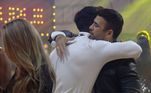 E quem não parou para acompanhar o momento em que os rivais Hadballa e Matheus se tornaram amigos? Após algumas movimentações em direção à paz, eles conversaram durante a festa Hollywood e acabaram com as divergências 