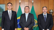 Bolsonaro diz que jantar que reuniu cúpula dos poderes foi institucional