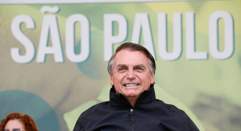 Para se filiar ao PL, Bolsonaro quer lançar candidato ao governo de SP. Tarcísio de Freitas é indicado