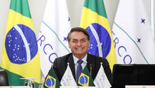 Bolsonaro veta prorrogação de desoneração da folha de pagamento