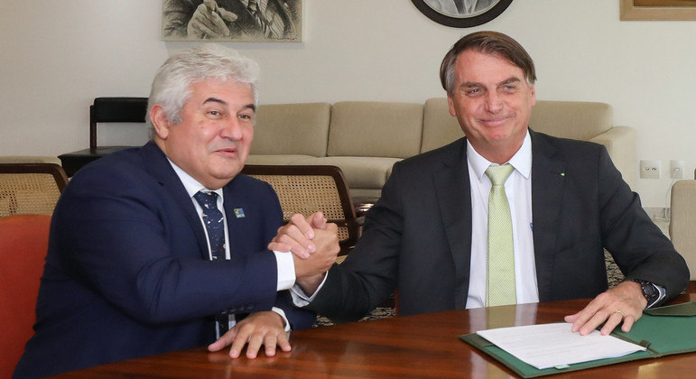 Ministro Marcos Pontes e o presidente Jair Bolsonaro: recusos devem ser repostos