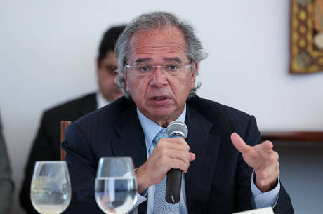 Guedes não abre mão de retomar reformas