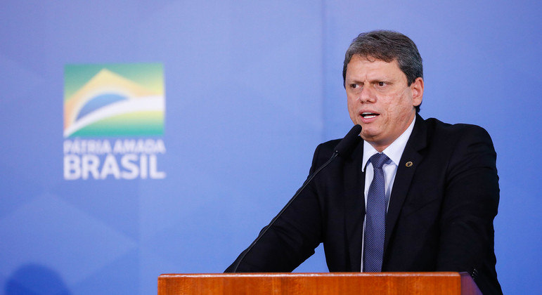 O ministro da Infraestrutura, Tarcísio Freitas