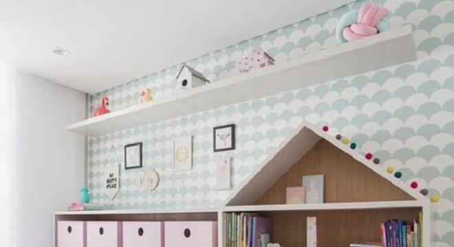 Prateleira para livros infantil com design criativo em forma de 