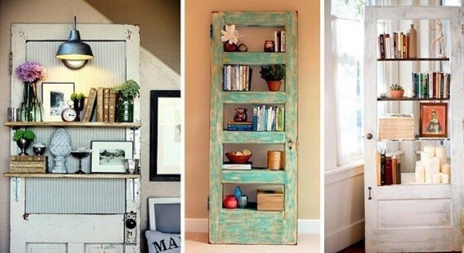 Prateleiras de livro feitas com estrutura de porta de madeira