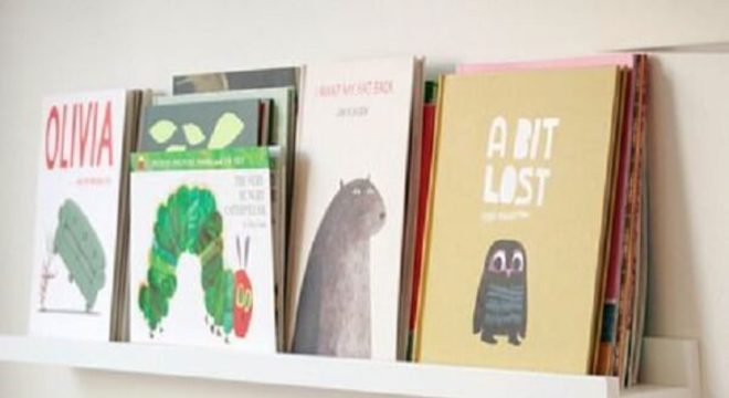 Prateleiras para livros infantil incentivam as crianças na leitura