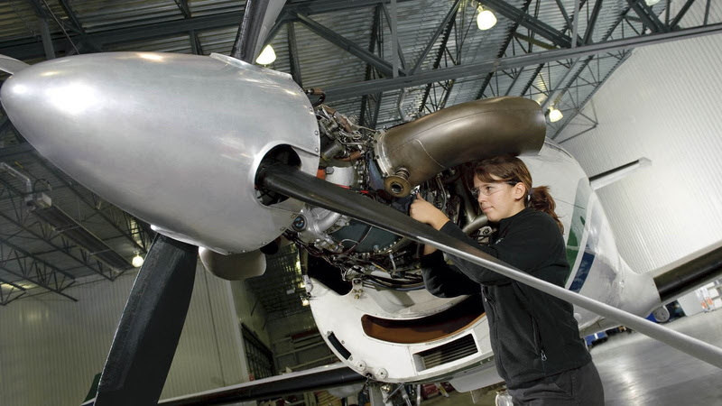 Pratt &amp; Whitney é líder mundial no projeto, fabricação e manutenção de motores de aeronaves