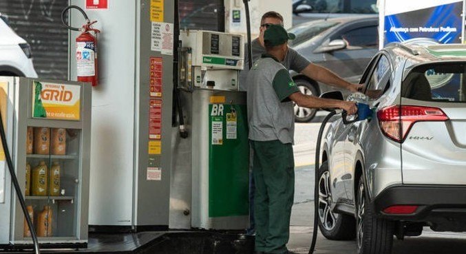 Prévia da inflação de julho em 0,13% é puxada por preço mais baixo da gasolina