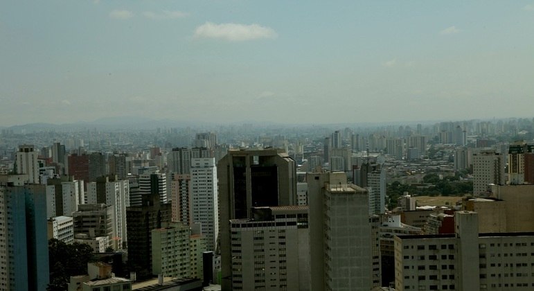 Domingo (15) tem temperatura máxima de 30ºC e mínima de 20ºC em São Paulo
