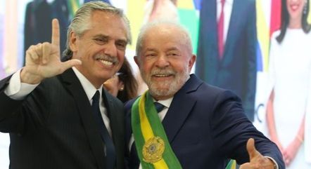 Lula defende 'solução consensual' para auxiliar a Argentina