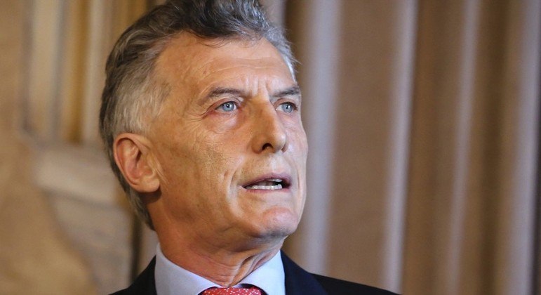 Corte argentina dictamina prohibición de salir del país a Macri – Noticias