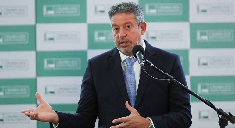 Arthur Lira (PP-AL), presidente da Câmara dos Deputados, durante entrevista no Salão Verde