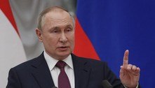 Putin ataca EUA, mas diz esperar solução para tensões com Ucrânia