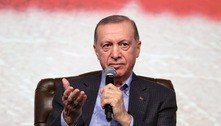Presidente da Turquia diz que país poderia aprovar candidatura da Finlândia à Otan