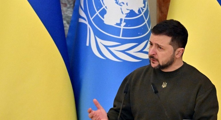 Presidente da Ucrânia, Volodmir Zelenski, durante discurso