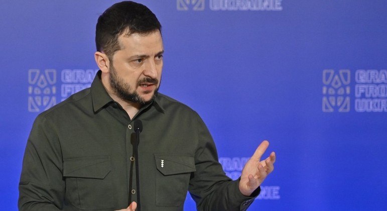 Presidente da Ucrânia, Volodmir Zelenski, durante discurso em evento
