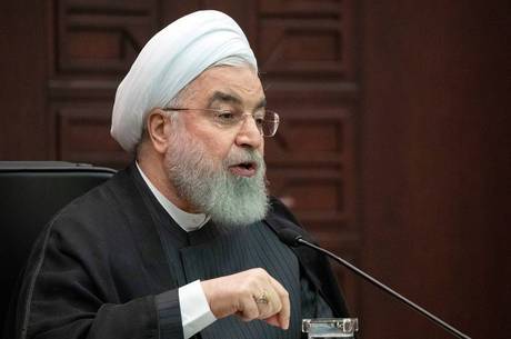 Presidente do Irã promete retaliação por morte de general 