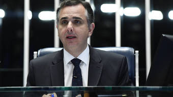 Senado aprova urgência para projeto da desoneração da folha para 17 setores da economia