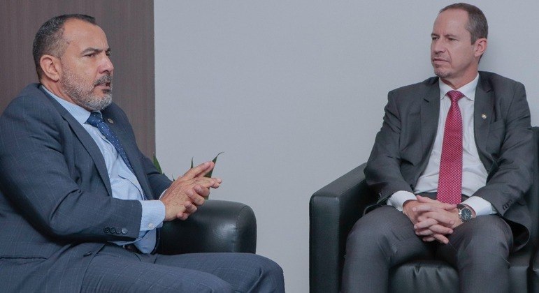 Márcio Michel, presidente do TCDF, reunido com o interventor federal no DF, Ricardo Capelli