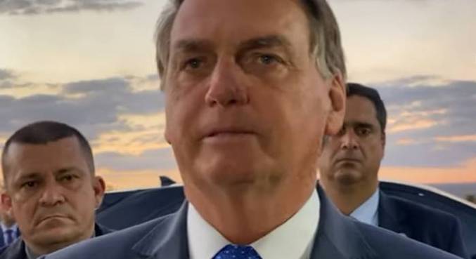 O presidente Jair Bolsonaro já fala sobre alternativas ao voto impresso