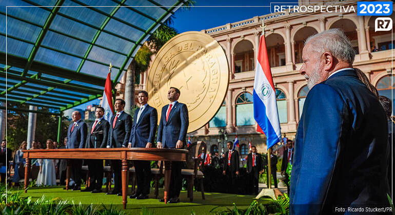 O presidente brasileiro participou da cerimônia de posse do novo presidente do Paraguai, Santiago Peña, em Assunção, capital paraguaia