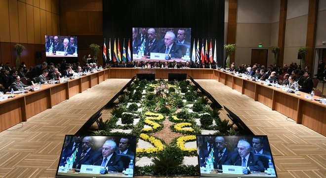 Presidente Michel Temer em cúpula do Mercosul, em junho; afirmações de nome forte do futuro governo causaram apreensão em países vizinhos