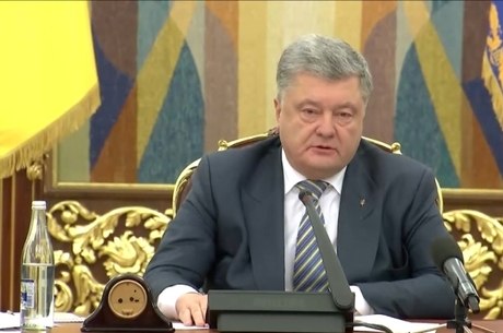 Presidente da Ucrânia solicitou lei marcial