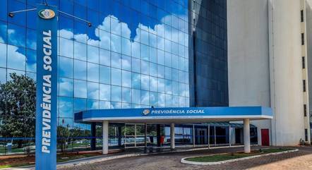 Em julho, Moraes ordenou a suspensão dos processos