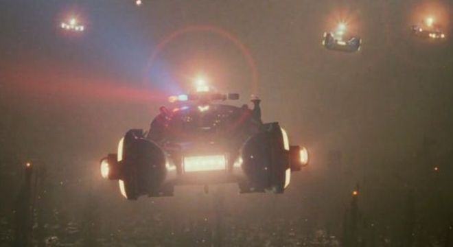 Flying cars in Blade Runner 