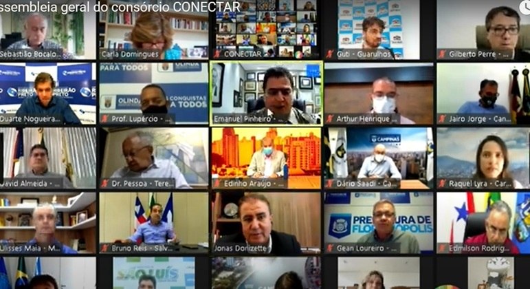 Assembleia da Frente dos Municípios: negociação por vacinas e insumos