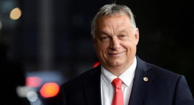  Orbán é um líder elogiado por setores da ultradireita europeia
