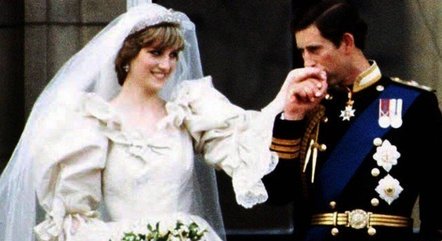 Charles e Diana tiveram um casamento tumultuado 