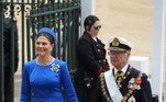 O rei Carl XVI Gustaf, da Suécia, estava acompanhado da filha, a princesa Victoriana. A herdeira do trono foi com um vestido azul, cor da bandeira sueca, um broche no peito, chapéu e um cola de diamantes