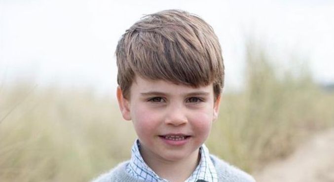 Príncipe Louis, filho do príncipe William e de Kate Middletin, completa 4 anos 