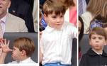 O filho mais novo do príncipe William e da duquesa Kate, o príncipe Louis, de 4 anos, tornou-se novamente o centro das atenções de fotógrafos neste domingo (5), durante o último dia de celebrações do Jubileu de Platina da rainha Elizabeth 2ª, em comemoração dos 70 anos da soberana no trono. Em diversas ocasiões, o bisneto da monarca aparece com caras e bocas engraçadas