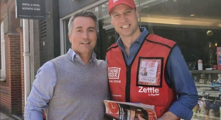Súdito aproveitou para tirar uma casquinha do príncipe William nas ruas de Londres