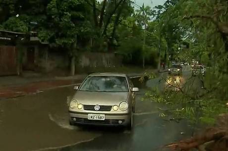 Chuva provocou estragos no Rio de Janeiro