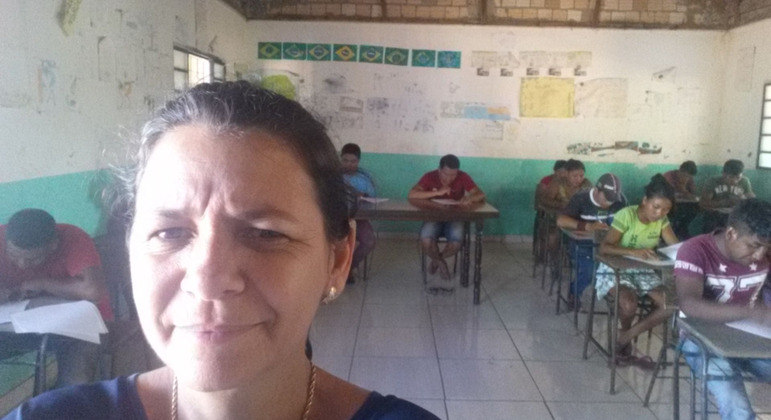 Enisandra: 