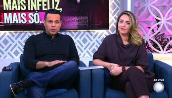 Professores explicam como a aparência prejudica a vida amorosa (Reprodução/ Record TV - 09.12.2023)