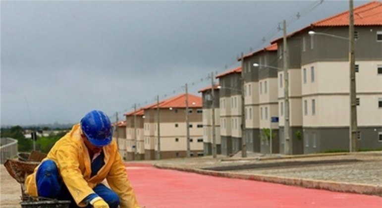 Polícia Federal investiga fraudes de R$ 10 milhões no Programa Casa Verde e Amarela
