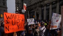 Bombeiros de Nova York protestam contra vacinação obrigatória