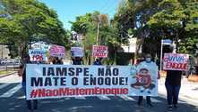 Grupo protesta por tratamento de criança em frente a hospital de SP 